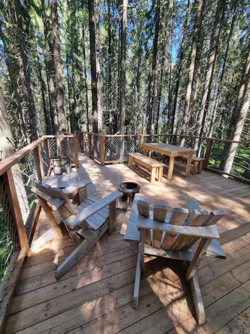 Отель Treetop Ekne - Hytte I Skogen Med Hengebru Левангер Экстерьер фото